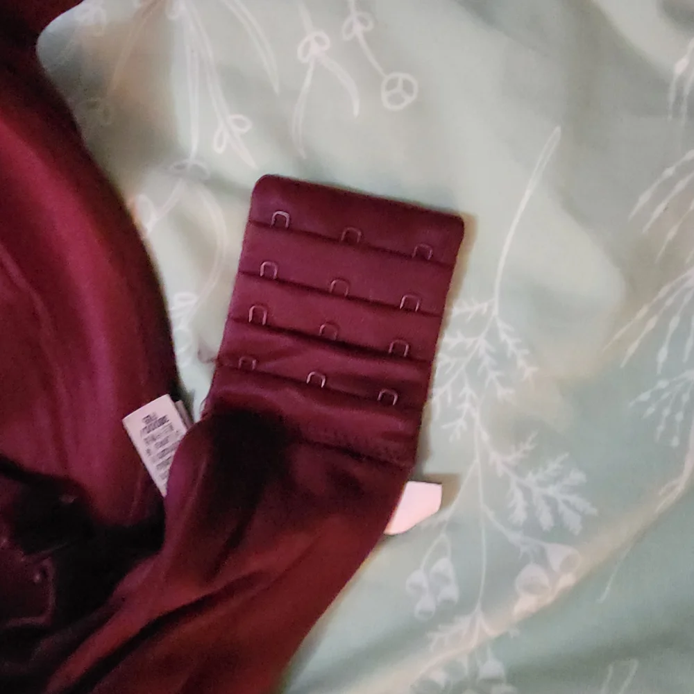 Victoria's Secret Purple Contoured Bra Intimates 34 F Or 34 DDD - Picture 3 of 8